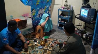 Pasangan Kakek-Nenek Diduga Mesum di Padang Digerebek Warga, Kakek Ngaku Mampir Numpang Buang Air