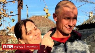 Kisah Orang-orang Rusia yang Tidak Percaya Kejahatan Perang di Ukraina
