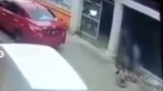 Video Viral! Mobil Sedannya Terserempet Sepeda, Brigadir Polisi FZ Tonjok Wajah dan Perut Bocah 10 Tahun