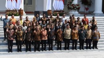 25 Menteri yang Belum Pernah Kena Reshuffle, Masih Dipercaya Jokowi?