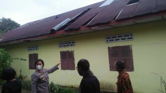 Angin Puting Beliung Terjang Permukiman Warga di Binjai Selatan, Ratusan Rumah Rusak