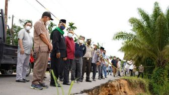 PUPR Koordinasikan Perbaikan Jalan di Perbatasan Inhu-Inhil