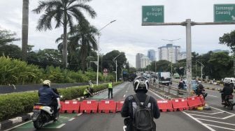 Ruas Jalan dari Senayan Menuju Gedung DPR Ditutup Buntut Aksi 21 April