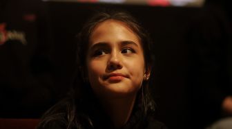 Pemeran dalam film Kuntilanak 3, Nicole Rossi ditemui saat acara konferensi pers film terbarunya di Epicentrum Walk, Jakarta, Kamis (21/4/2022). [Suara.com/Angga Budhiyanto]