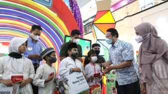 Supermal Karawaci Gandeng Dompet Dhuafa Ajak Anak Yatim Belanja Kebutuhan Lebaran