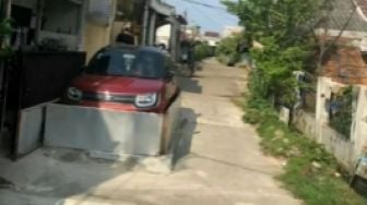 Viral Penampakan Garasi Mobil di Pinggir Jalan Umum yang Bikin Warganet Murka: The Real Beban Masyarakat