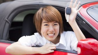 Sederet Kerugian Membeli Mobil Cash Ketimbang Bayar Kredit