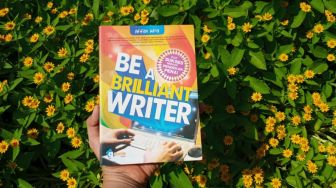 Panduan Cespleng Menjadi Penulis Profesional, Ulasan Buku Be a Brilliant Writer