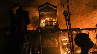 Update Kebakaran Pasar Gembrong: 400 Bangunan Ludes Terbakar, Kerugian Ditaksir Rp 1,5 Miliar