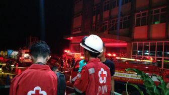 Beredar Video Detik-detik RSUD Leuwiliang Bogor Kebakaran, Si Jago Merah Berkobar di Atap Bangunan