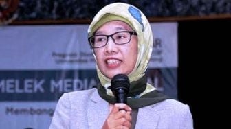 Salah Satu Tokoh Pers Sirikit Syah Meninggal Dunia di Surabaya