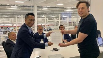 Temui Delegasi Indonesia, Gaya Kelewat Santuy Elon Musk Jadi Perdebatan