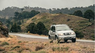5 Mobil Matic yang Kuat Nanjak Pegunungan, Punya Hill Assist dan Transmisi Lincah