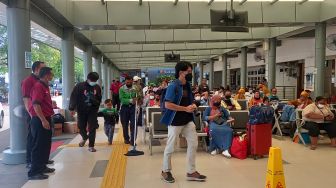 Hari Ini di Stasiun Pasar Senen, 16 Ribu Orang Keluar Jakarta untuk Mudik