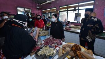 Cek Harga Pangan di Pasar Jungke Karanganyar, Puan Maharani Borong Bakso untuk Buka Puasa