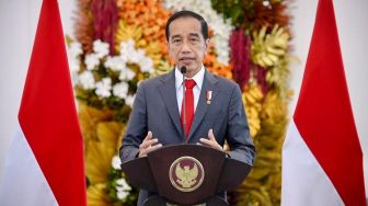 Minta Doa Agar Airin Bisa Pimpin Jakarta, Taufik Gerindra: Jokowi Saya Tenteng Jadi