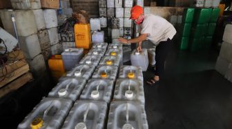 Ekspor Minyak Goreng Dibuka Lagi, Pedagang: Stok Belum Melimpah
