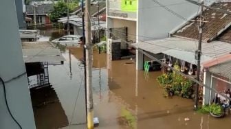 Banjir Rendam Ribuan Rumah Warga di Tangsel, 1.505 KK Terdampak