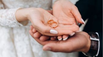 Ditipu Wedding Planner, Pengantin Panik Katering Tak Antar Makanan ke Pernikahan sampai Keluarga Harus Masak Sendiri