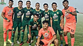 Skuad Muda Persebaya Siap Arungi Liga 1 Musim 2022-2023, Netizen Sebut Mereka Punya DNA Juara