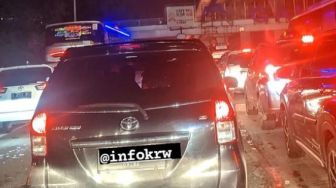Tol Jakarta-Cikampek pada Malam Hari Pertama Lebaran 2022 Macet, Pemudik Disarankan Keluar Tol Cibatu Lewat Kober