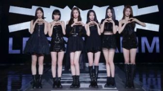 Ungkapan Sakura LE SSERAFIM dan Kim Chaewon Tentang Grup Mereka