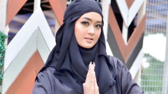 Fidya Meilia Tak Sabar Beri Angpau Lebaran untuk Anak-Anak