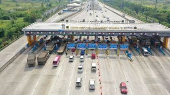 Kepolisian Masih Berlakukan Skema Contra Flow Dari Gerbang Tol Cikampek Utama KM 70-KM 40