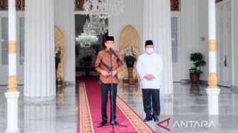 Di Tengah Isu Reshuffle Kabinet, Prabowo dan Mantan Panglima TNI Hadi Tjahjanto Menghadap Jokowi ke Istana