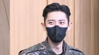 Selamat! Chanyeol EXO Resmi Naik Pangkat Jadi Sersan di Militer