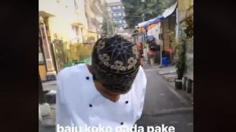 Kocak! Viral Pria Tak Punya Baju Koko untuk Lebaran, Malah Diganti Pakai Baju Ini