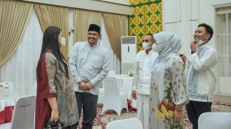 Bobby Nasution Silaturahmi ke Rumah Edy Rahmayadi di Momen Lebaran 2022