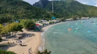 Pantai Dulanga, Piihan Wisata di Gorontalo Untuk Menghabiskan Libur Lebaran