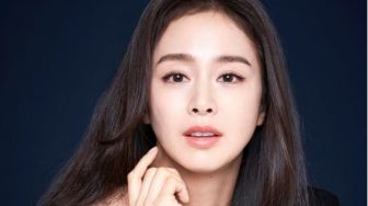 Baru Terungkap, Kim Tae Hee Ternyata Turut Berdonasi untuk Korban Kebakaran Hutan di Korea