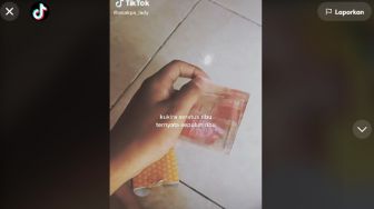 Ngakak! Pria Ini Kena Prank Uang THR, Warganet: Nyesek Gak Tuh