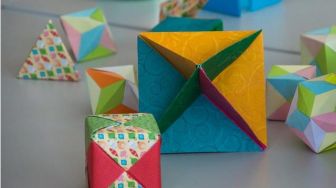 6 Manfaat Mengajak Anak Bermain Origami, Salah Satunya Bikin Cerdas