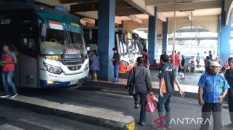 8 April Jadi Puncak Arus Mudik di Terminal Tirtonadi, 29 Ribu Orang Bakal Masuk Solo