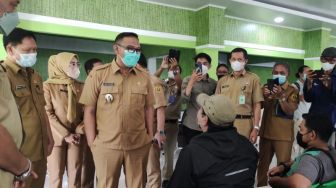 Ogah Dikritik Wakil Rakyat, Plt Bupati Bogor Iwan Setiawan: Kalau Mau Perang di RAPBD Nanti