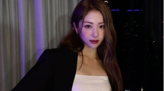 5 Fakta Yunjin LE SSERAFIM, Idol K-Pop yang Disebut Kembaran Dewi Persik