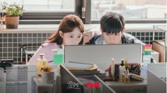 Shooting Stars Episode 6: Cinta Lama Lee Sung Kyung