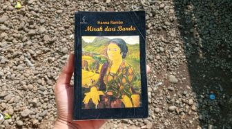 Malapetaka Buah Pala, Ulasan Novel Mirah dari Banda