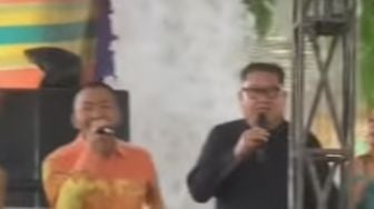 Heboh, Pria Mirip Kim Jong Un Ikut Sumbang Lagu di Kondangan Warga