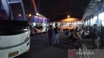 Hari Ini Puncak Arus Balik, Penumpang di Terminal Jati Kudus Capai 3.866 Orang