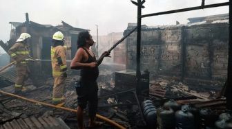 150 Lapak dan 4 Rumah di Pasar Ciputat Ludes Terbakar, Dugaan Sementara Akibat Korsleting Listrik