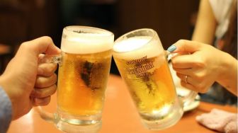 Sensasi Minum Bir Tanpa Alkohol, Tetap Segar dan Halal Tapi Nggak Bikin Mabuk