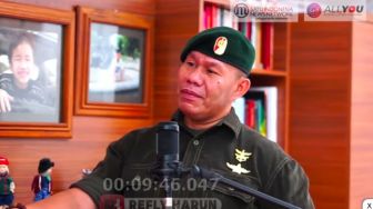 Pesan Menohok Mantan Perwira TNI Ruslan Buton pada Jokowi: Bisa Tiru Suharto, yang Pilih Mundur