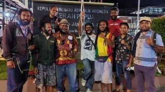 Juru Bicara Petisi Rakyat Papua Jefry Wenda Dibebaskan Polisi