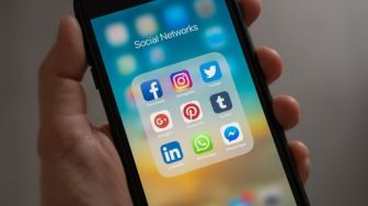 5 Tips Membatasi Penggunaan Media Sosial, Kuatkan Tekad!