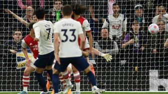 Hasil Bola Tadi Malam: Tottenham Hantam Arsenal, Real Madrid Cukur Levante