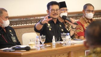 'Ah, Itu Kan Urusannya Presiden' Syahrul Yasin Limpo Ogah Ambil Pusing Soal Isu Reshuffle